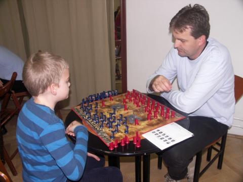 Stratego a teljes csapattal